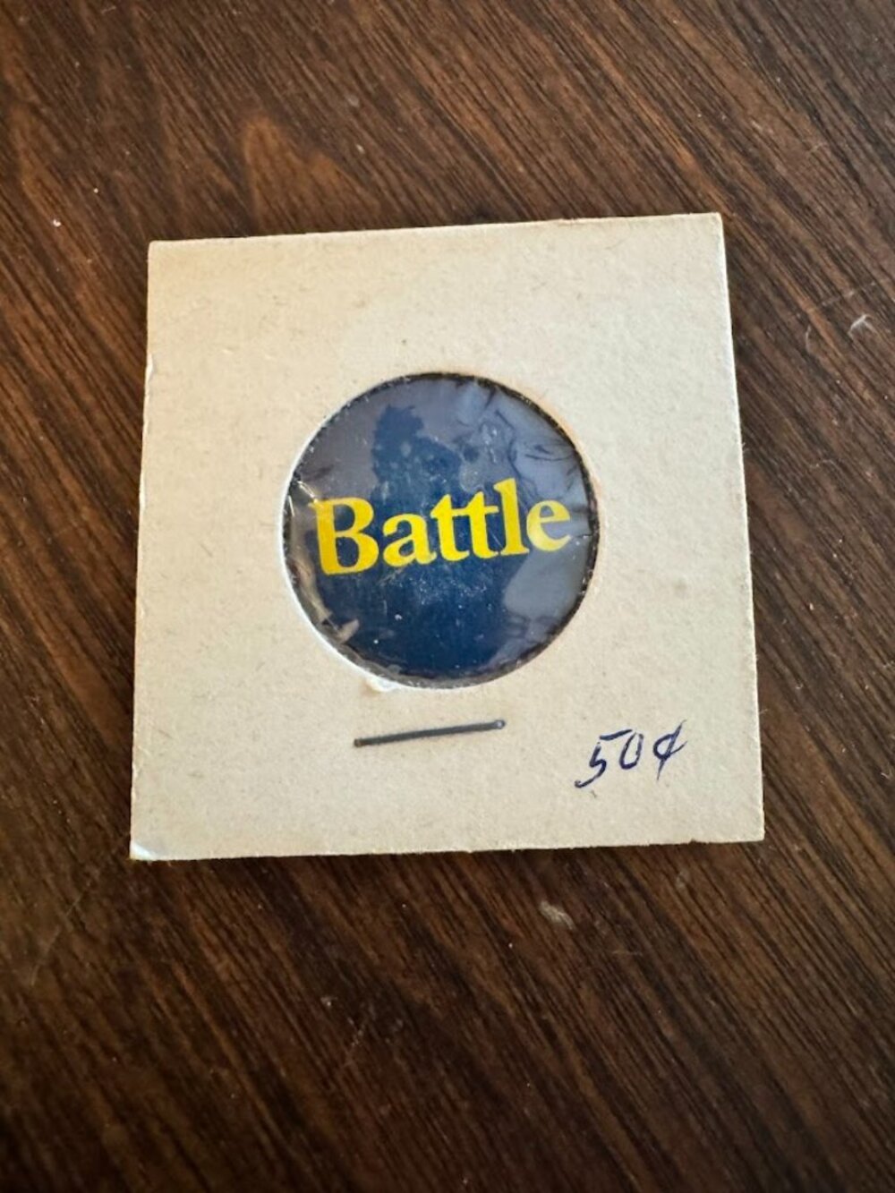 Vintage Battle Tobacco Pinback